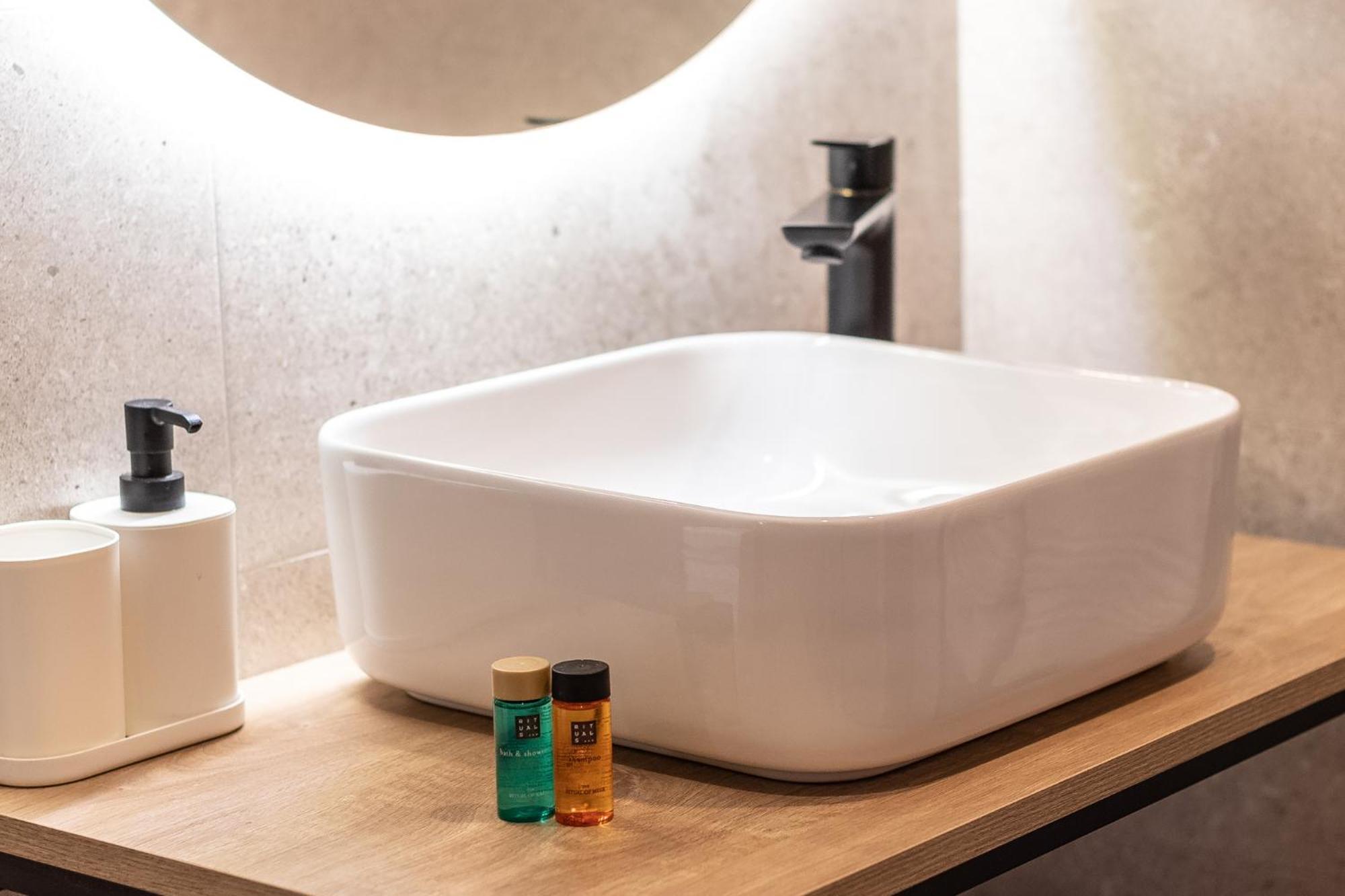 Arenal Suites Bilbao Zewnętrze zdjęcie